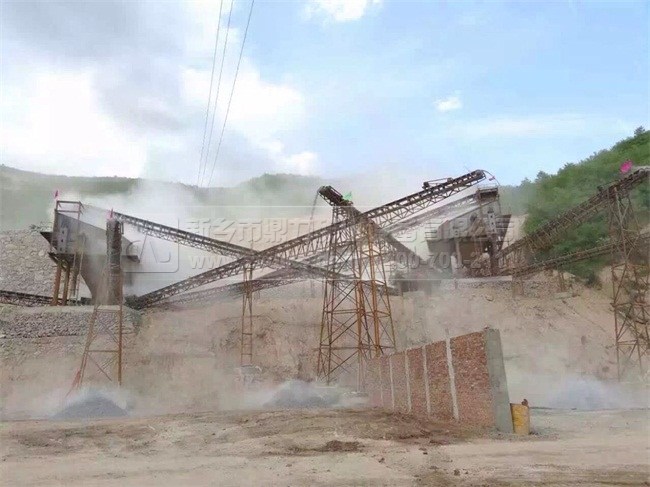 重型錘式破碎機(jī)在生產(chǎn)線中的應(yīng)用