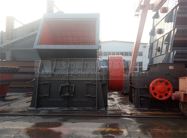 重型錘式破碎機(jī)