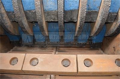 �Nʽ����C�N�^���r����g϶�����Ͽڣ�