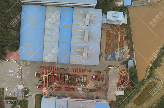 河南中譽鼎力的錘式反擊破碎機廠家