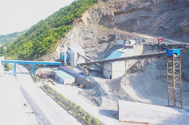 �������r���a���F��