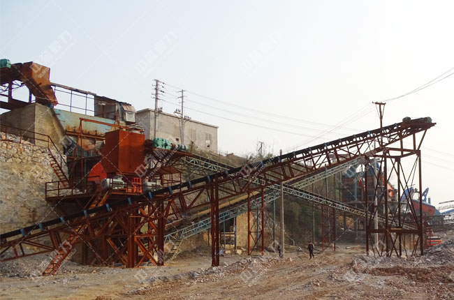 ����ʡ�Sʯ���Fɽ�^(q��)�F�ǵV�I(y��)�r�a(ch��n)600-800��ɰʯ���a(ch��n)��