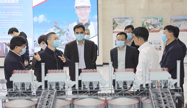 ���l(xi��ng)�и����L��ռ���W�R���u����ҕ���{��